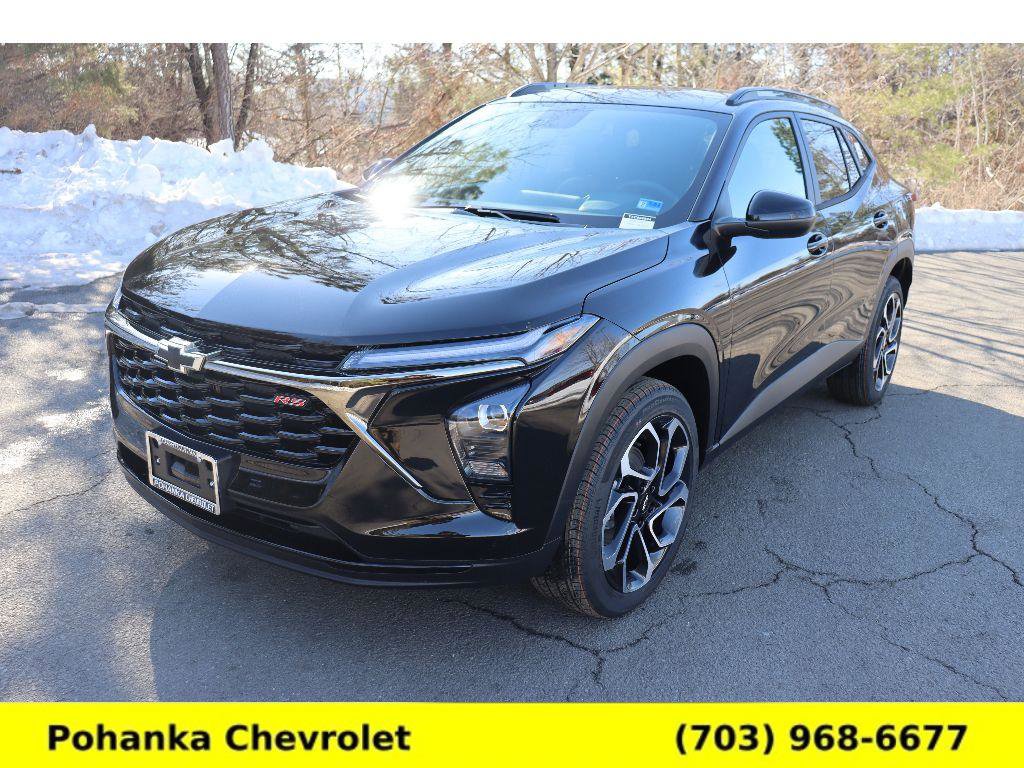 New 2026 Chevrolet Trax RS w/ Driver Confidence Package FWD image 3