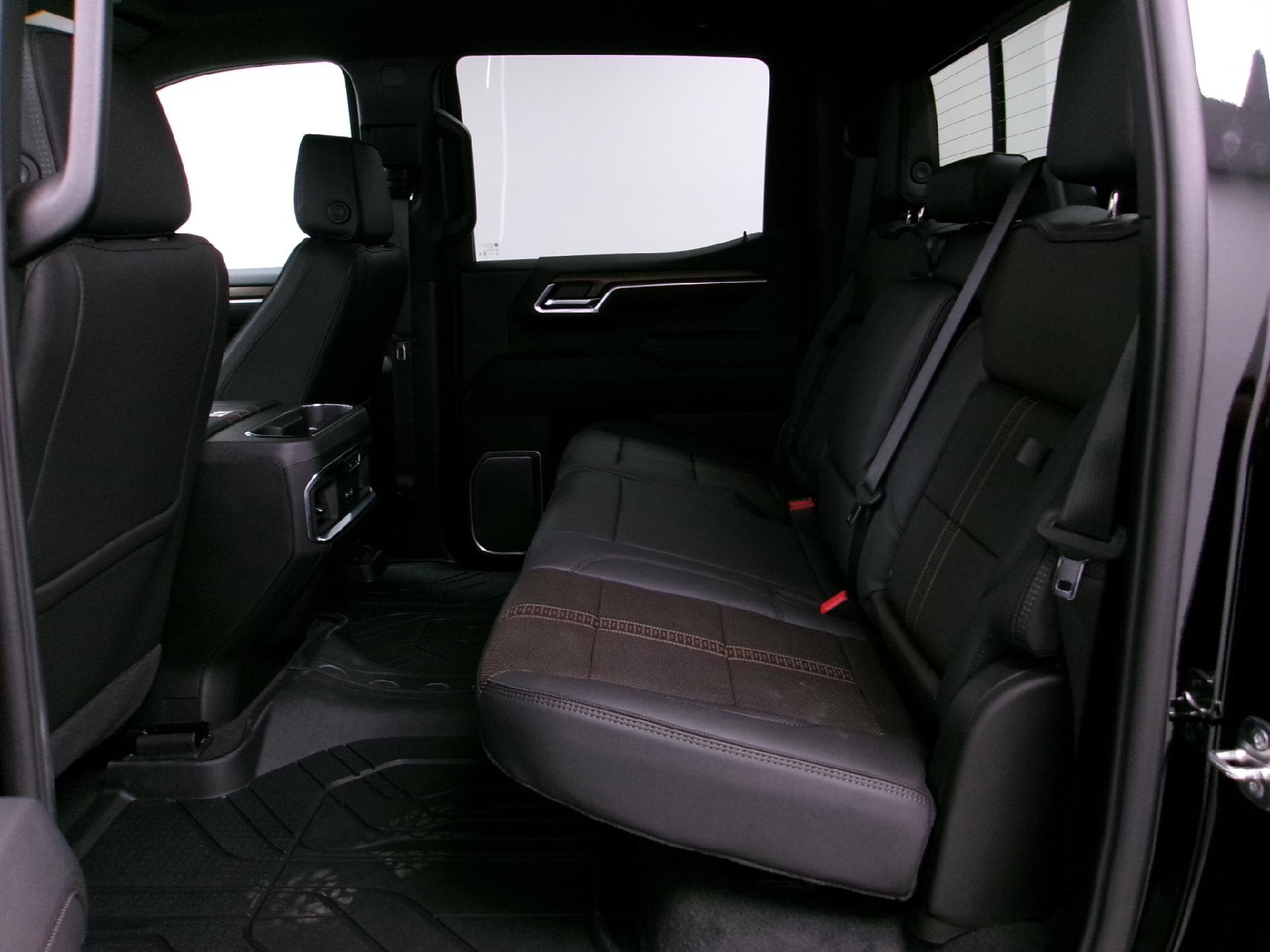 New 2026 Chevrolet Silverado 1500 High Country w/ Technology Package image 10