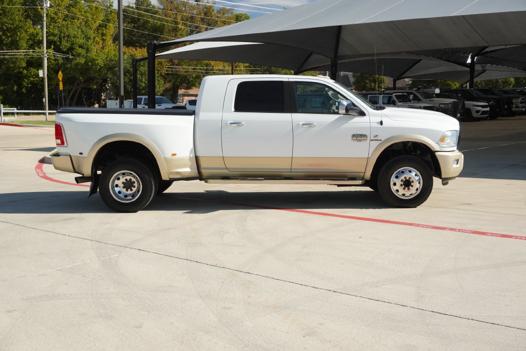 Used 2016 RAM 3500 Laramie Longhorn w/ Convenience Group AWD/4WD image 6