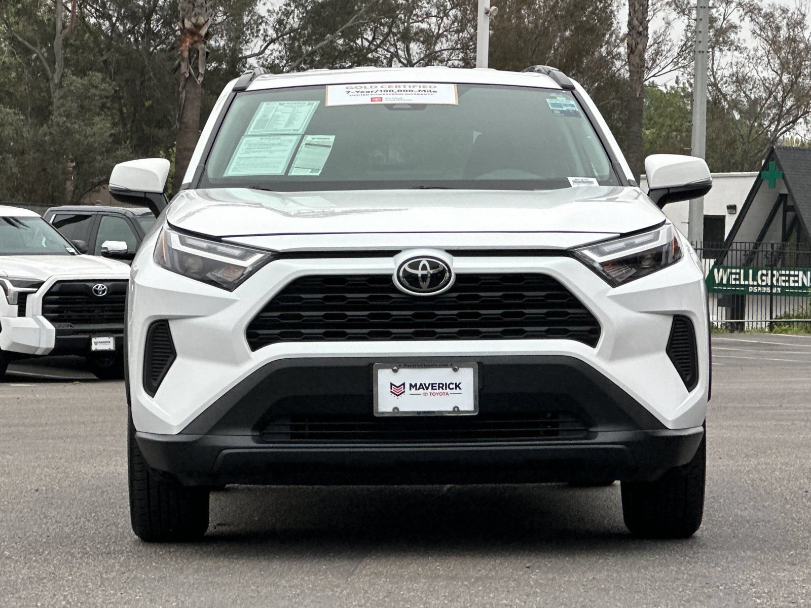 Used 2025 Toyota RAV4 XLE FWD image 7