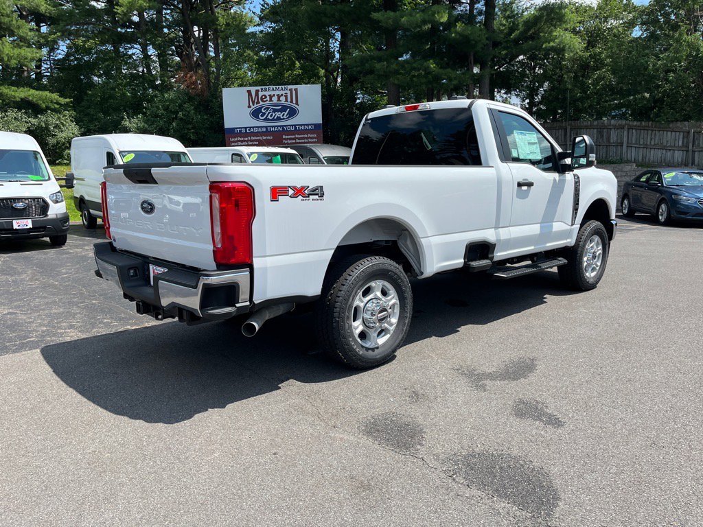 New 2025 Ford F250 XLT w/ FX4 Off-Road Package image 6