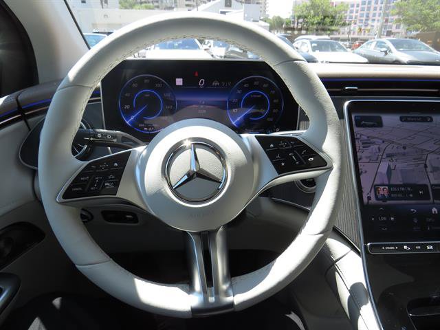 Certified 2023 Mercedes-Benz EQE 350+ 4MATIC SUV w/ Exclusive Trim Package image 21