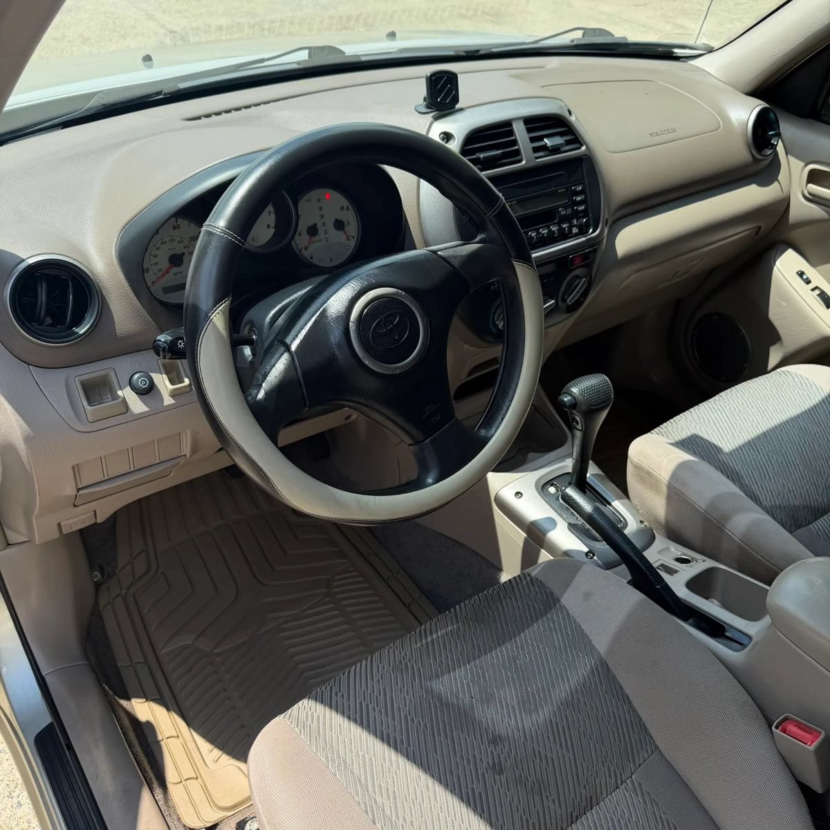 Used 2002 Toyota RAV4 2WD image 7