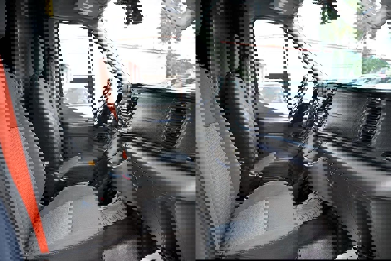 Used 2020 Ford Transit 250 148 High Roof Extended image 10