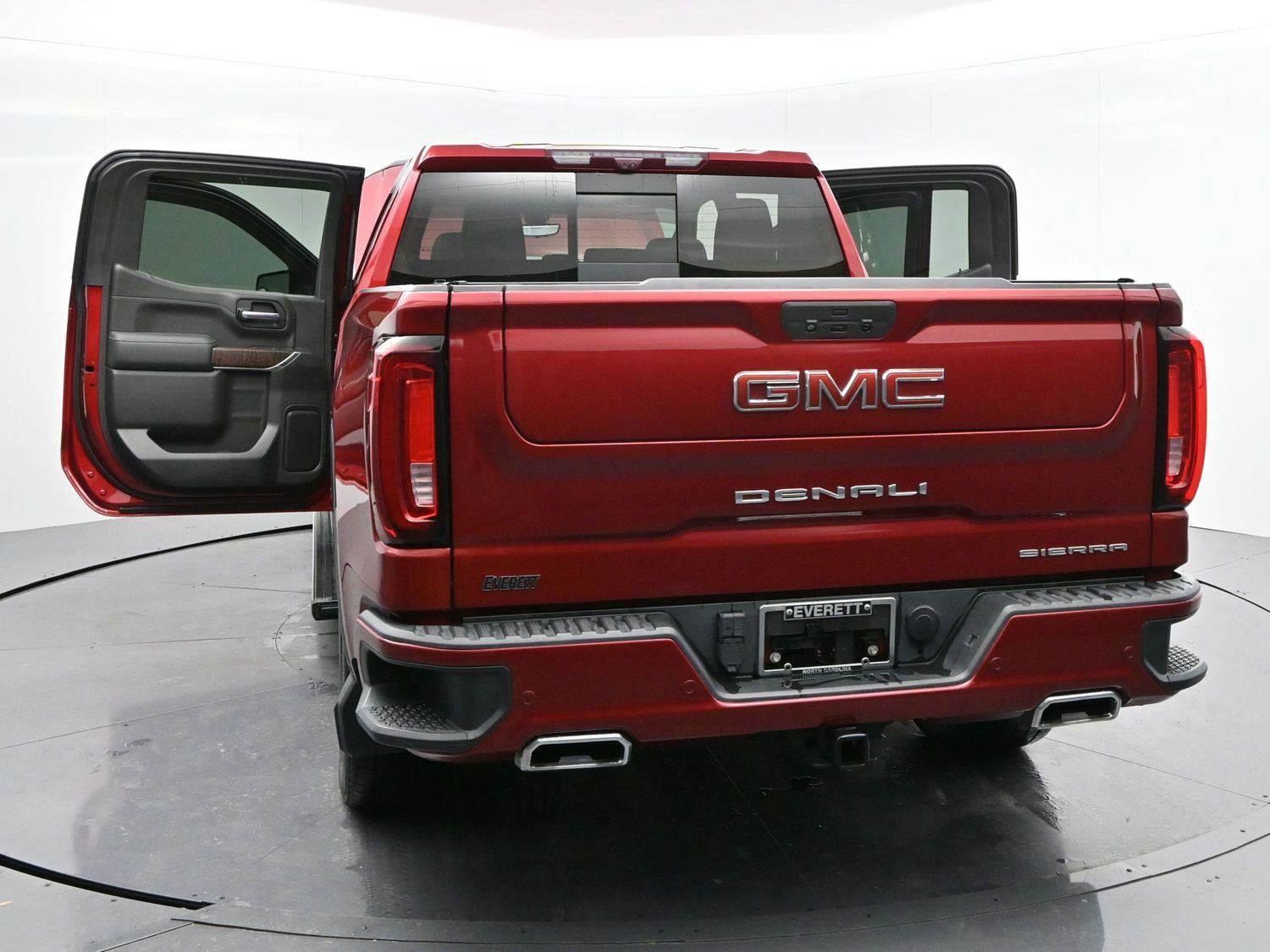 Used 2021 GMC Sierra 1500 Denali w/ Denali Ultimate Package image 43