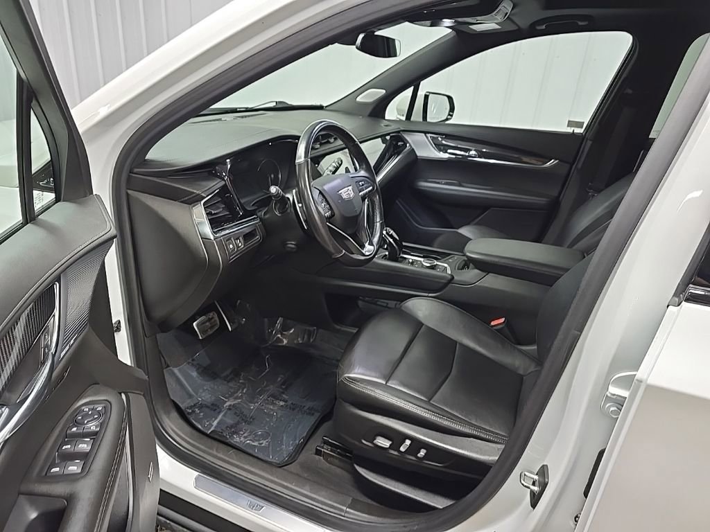 Used 2021 Cadillac XT6 Sport image 30