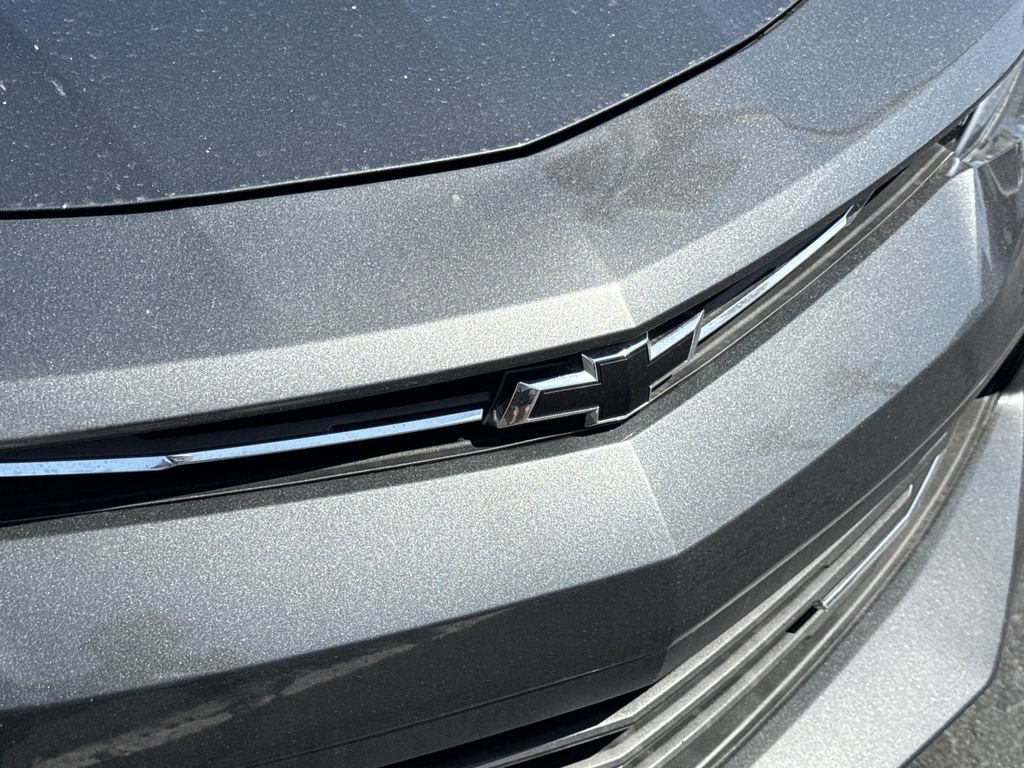 Used 2018 Chevrolet Camaro LT RWD image 32