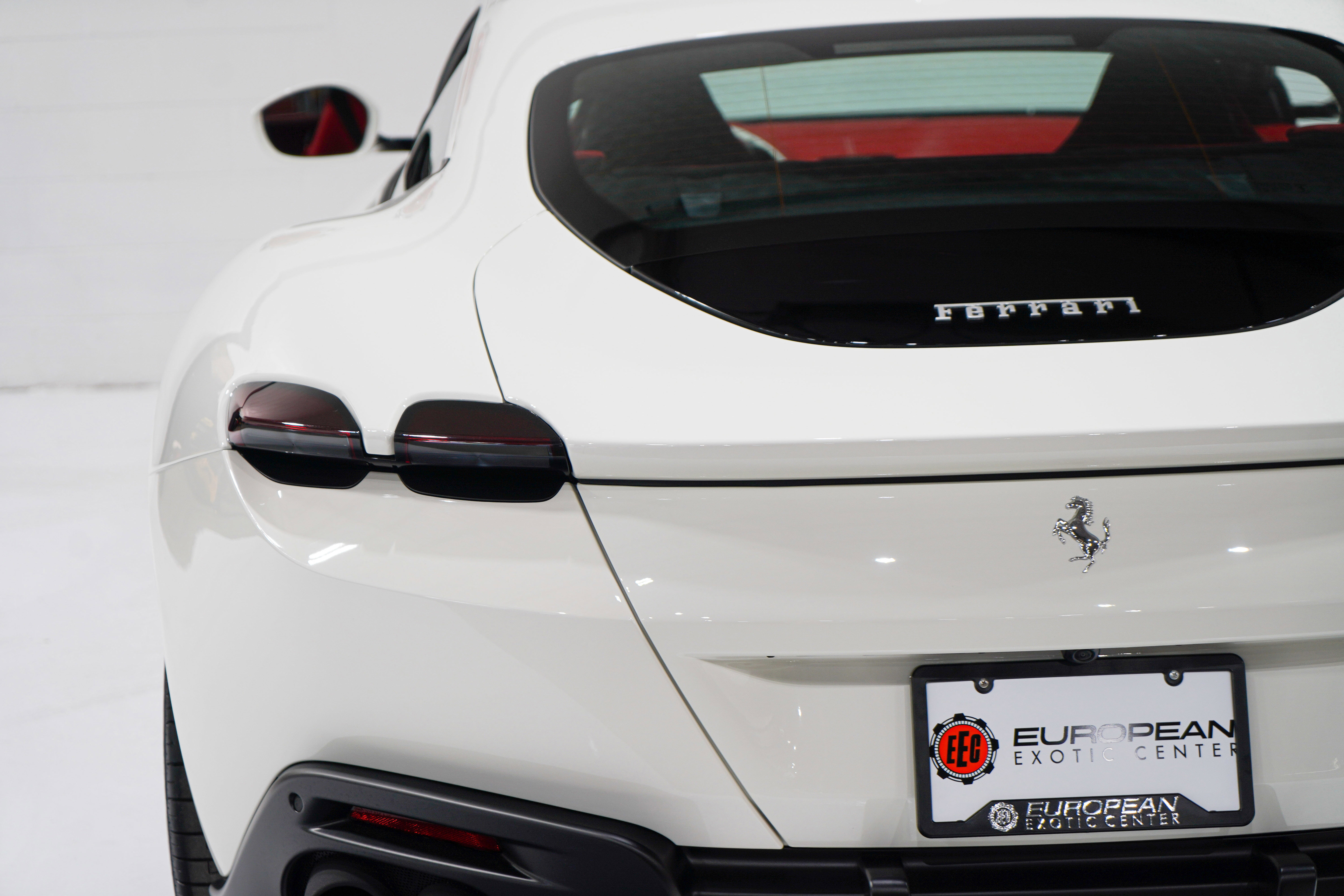 Used 2024 Ferrari Roma RWD image 36