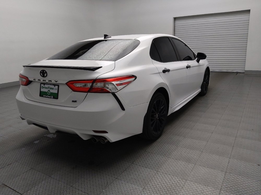 Used 2020 Toyota Camry SE image 9
