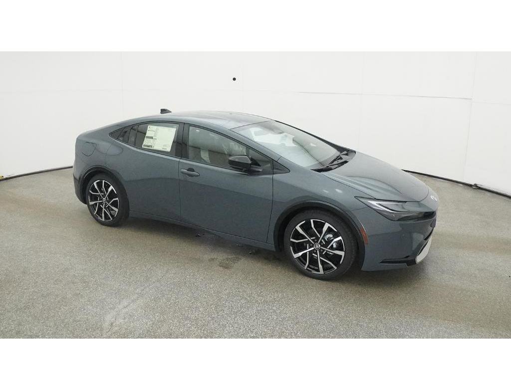 New 2026 Toyota Prius Plug-In Hybrid image 12