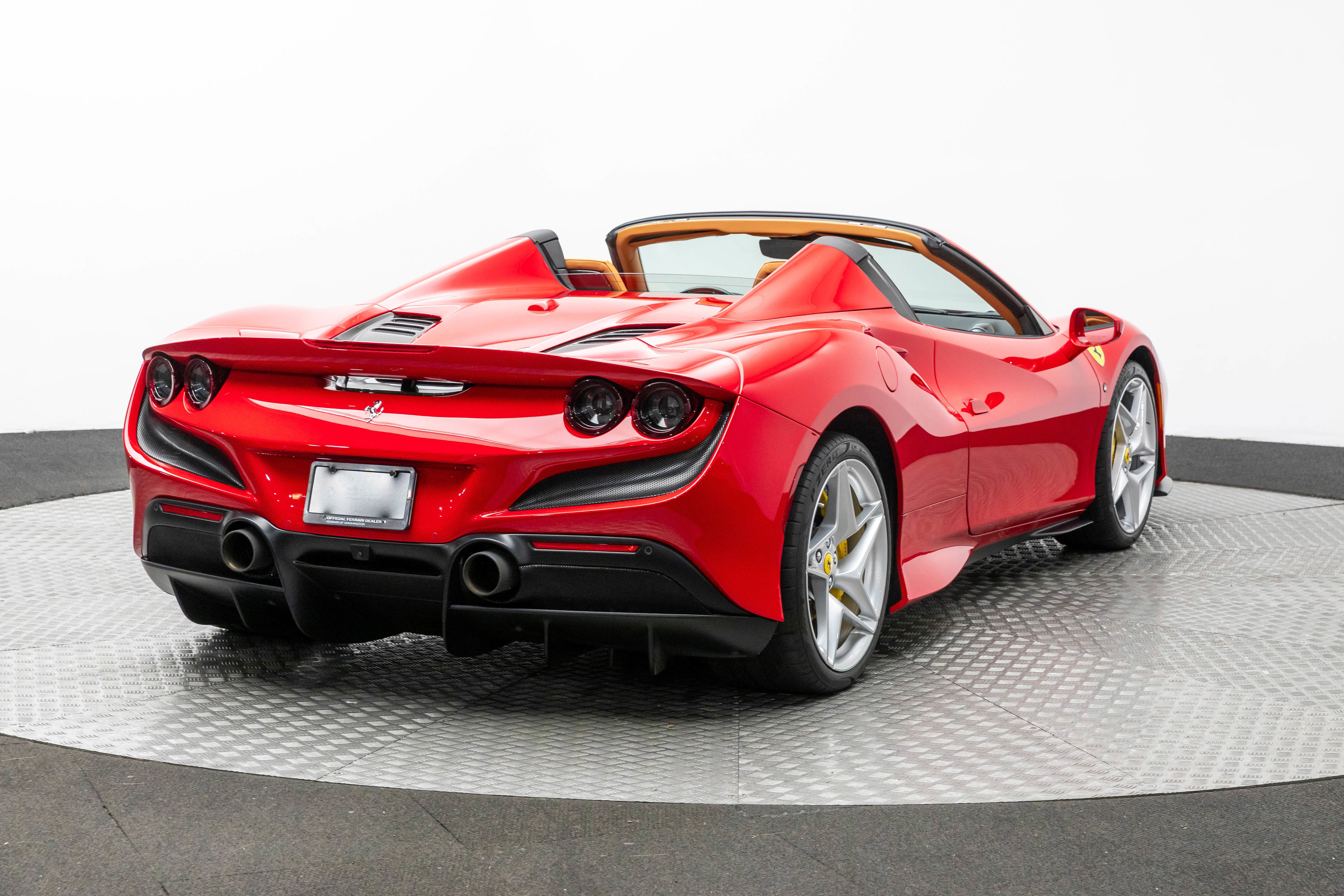 Certified 2022 Ferrari F8 Tributo image 7