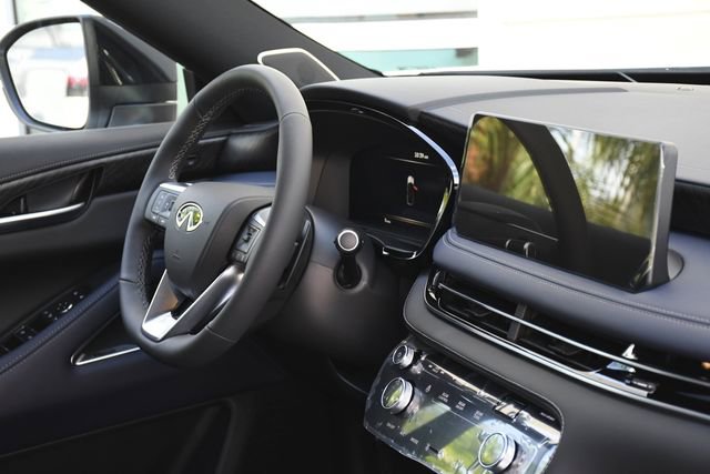 New 2026 INFINITI QX60 Sport w/ Dark Cargo Package image 32