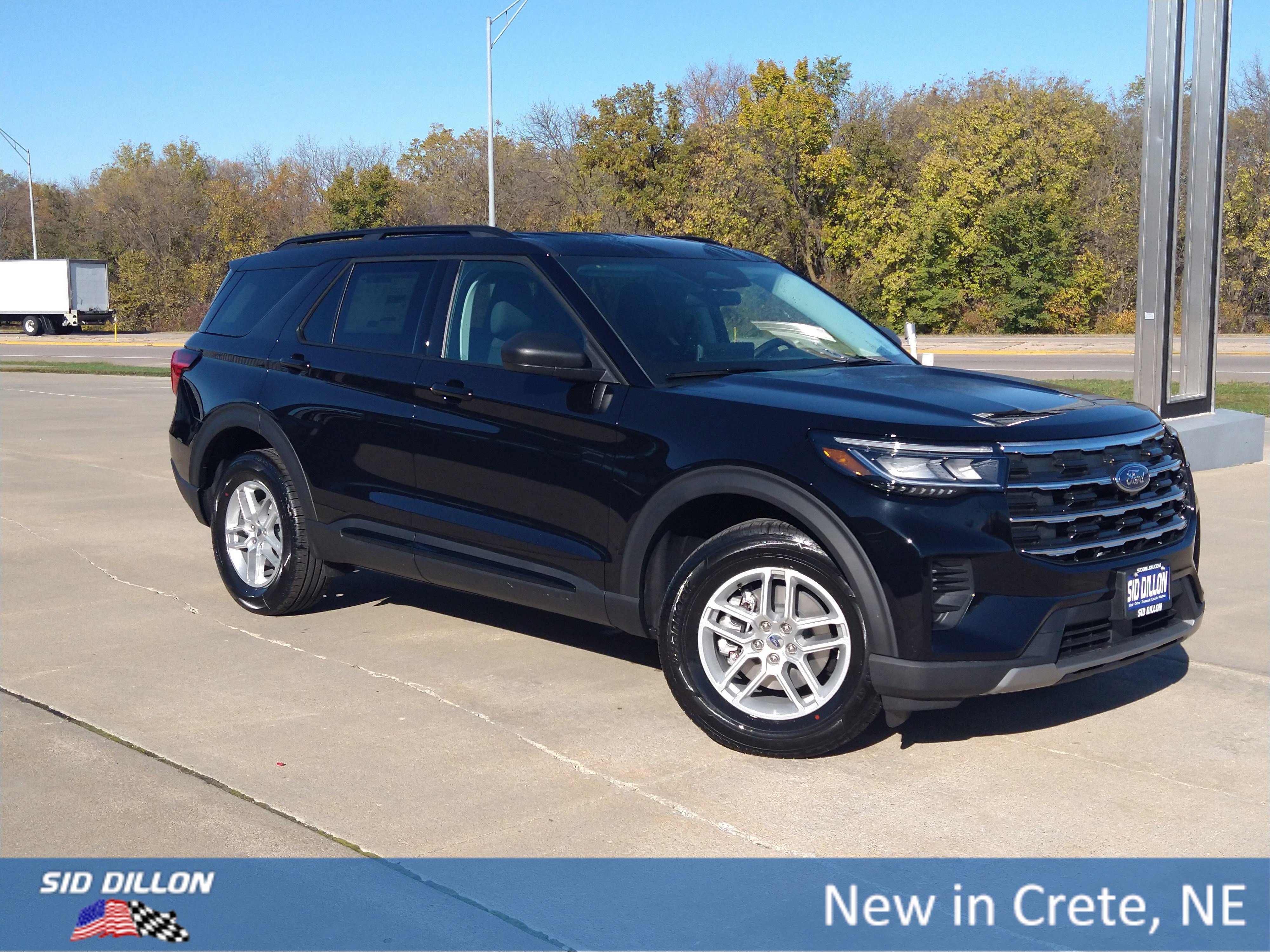 New 2026 Ford Explorer Active image 16