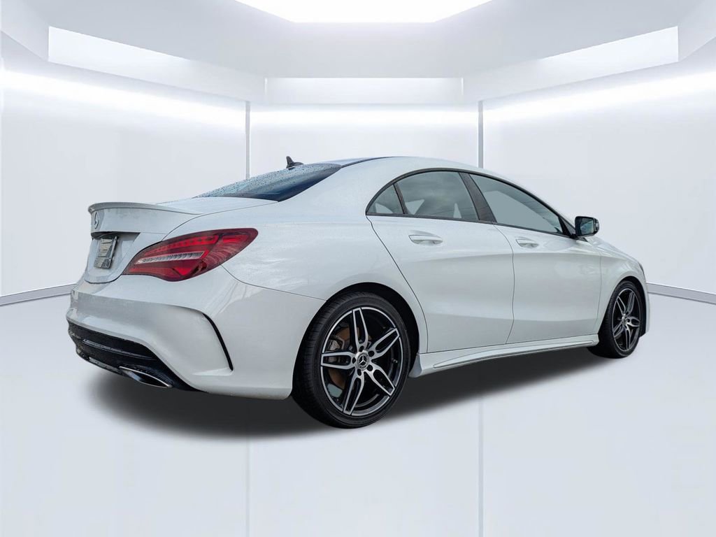 Used 2018 Mercedes-Benz CLA 250 image 4