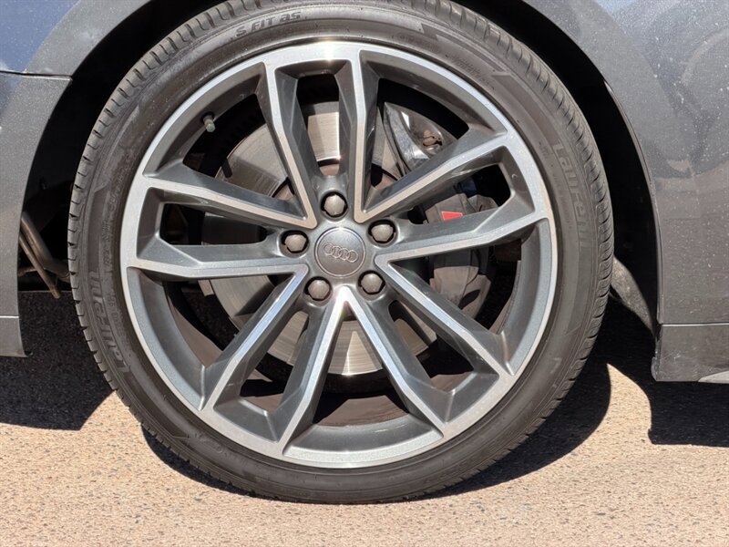 Used 2018 Audi S5 Premium Plus w/ Navigation Package image 39