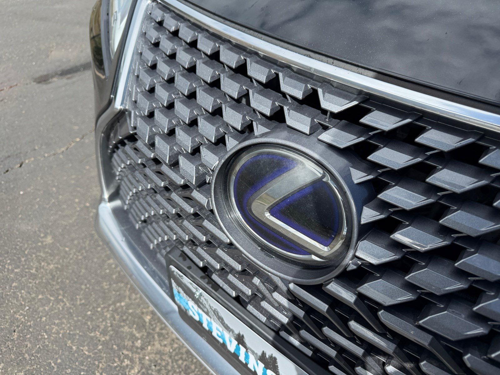 Used 2020 Lexus RX 450h AWD w/ Cold Weather Package image 22