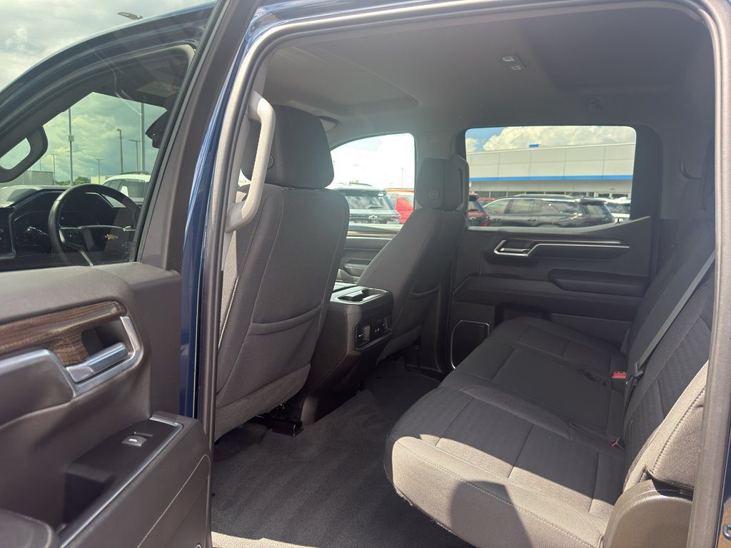 Certified 2022 Chevrolet Silverado 1500 LT w/ Z71 Off-Road Package AWD/4WD image 31