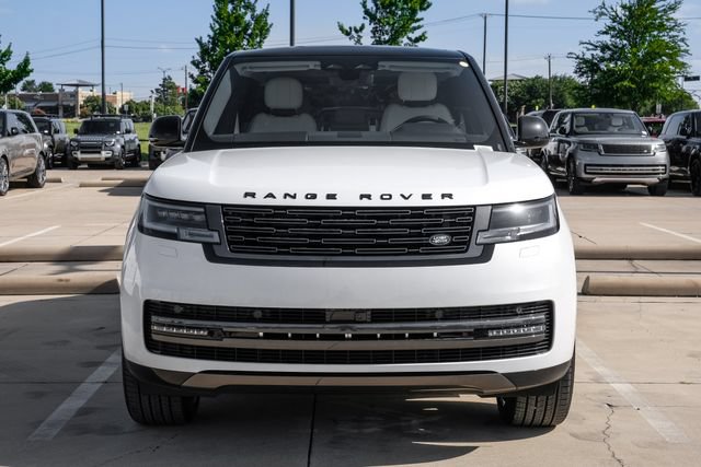 New 2026 Land Rover Range Rover Long Wheelbase SE AWD/4WD image 6