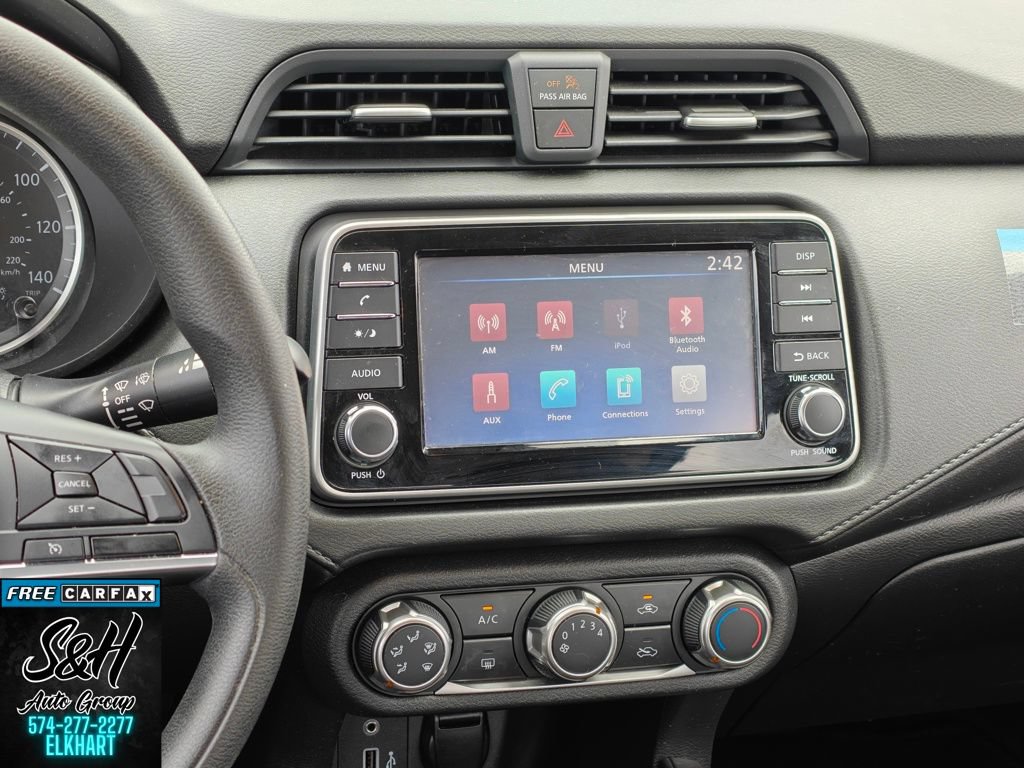Used 2020 Nissan Versa S FWD image 7