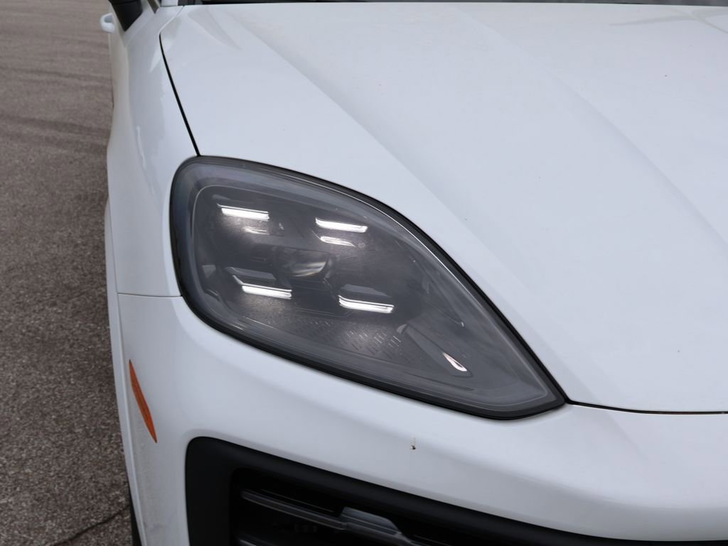 New 2026 Porsche Cayenne AWD/4WD image 14