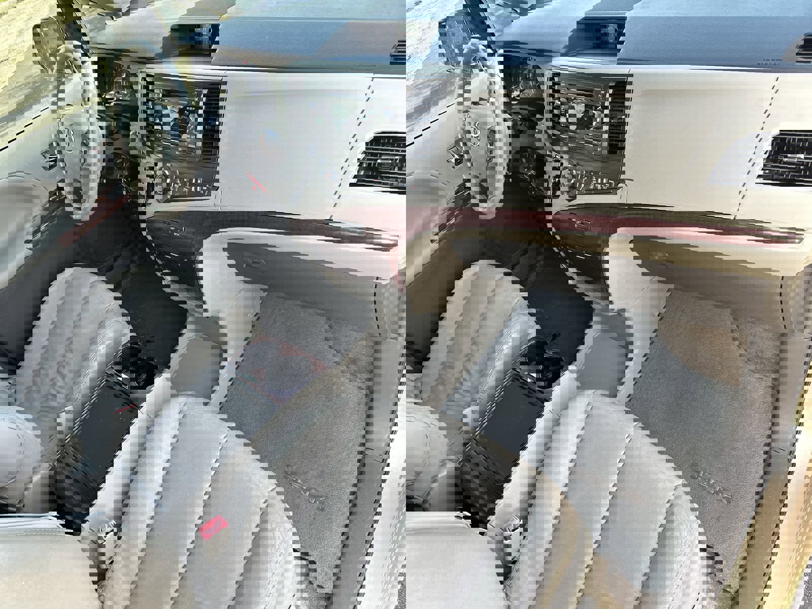 Used 2014 Toyota Sienna XLE image 20