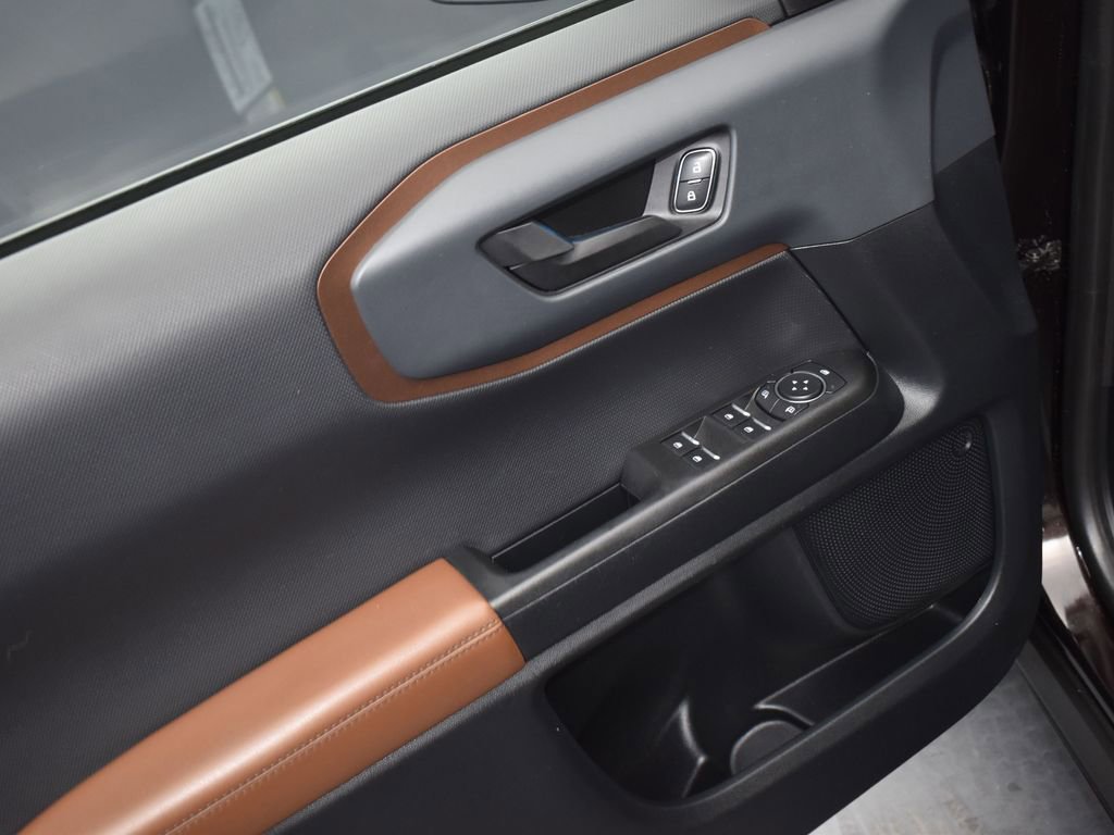 Used 2021 Ford Bronco Sport Outer Banks image 9