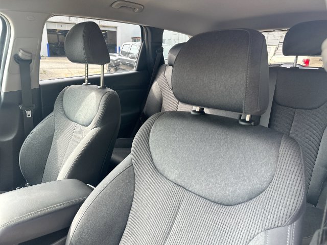 Used 2019 Hyundai Santa Fe SEL FWD image 66