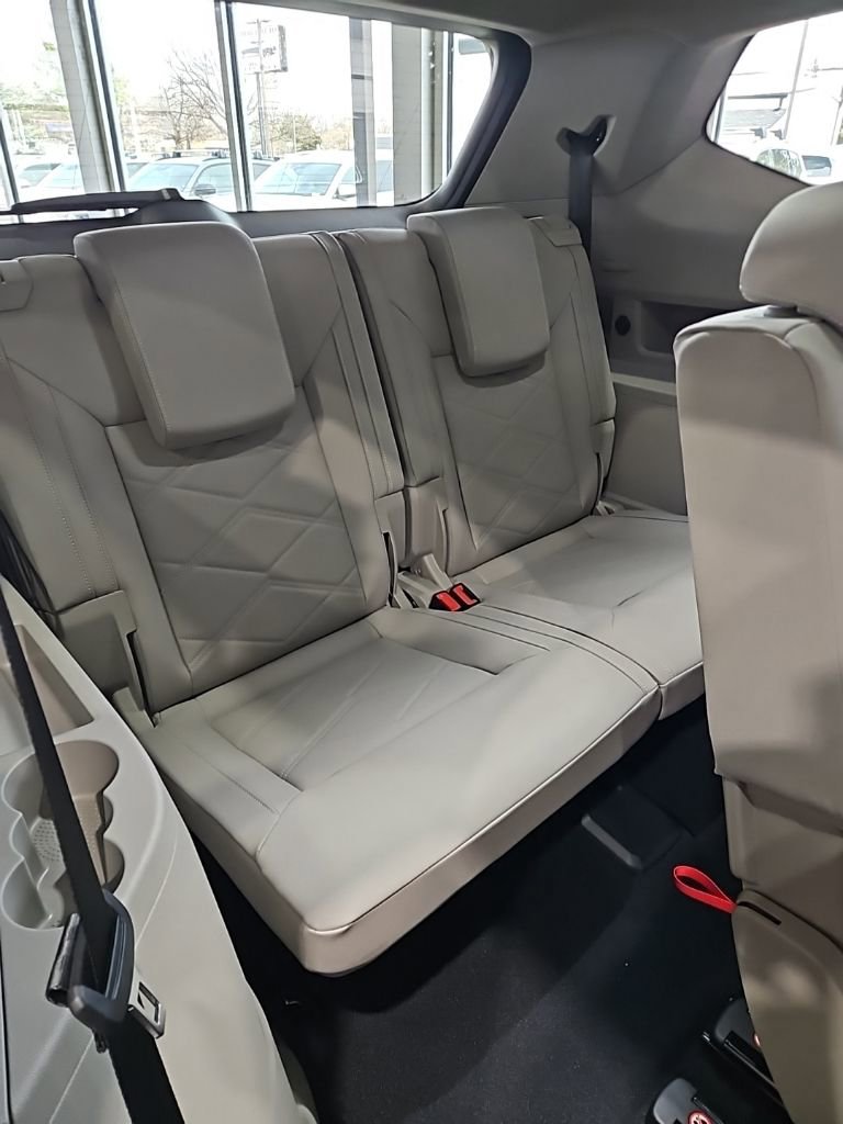 New 2026 Volkswagen Atlas SE image 19