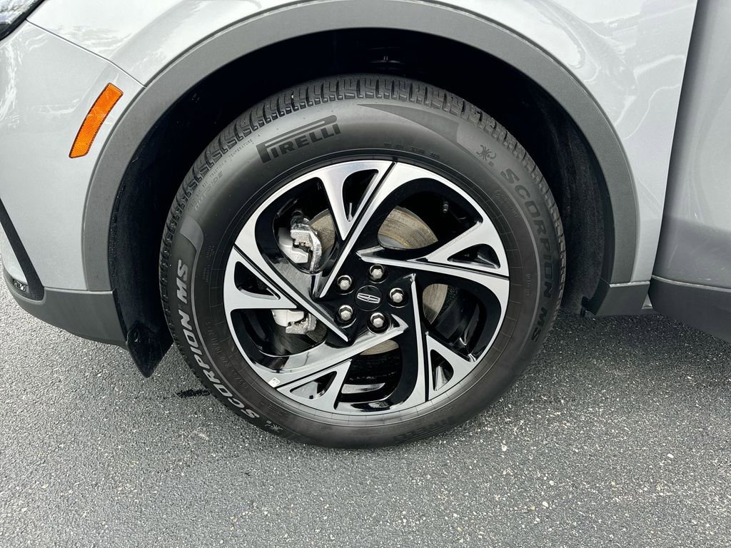 New 2025 Lincoln Nautilus Premier w/ Jet Appearance Package AWD/4WD image 26