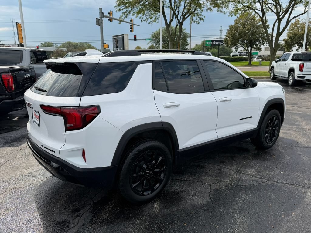 Certified 2025 GMC Terrain Elevation w/ Black Edition AWD/4WD image 11