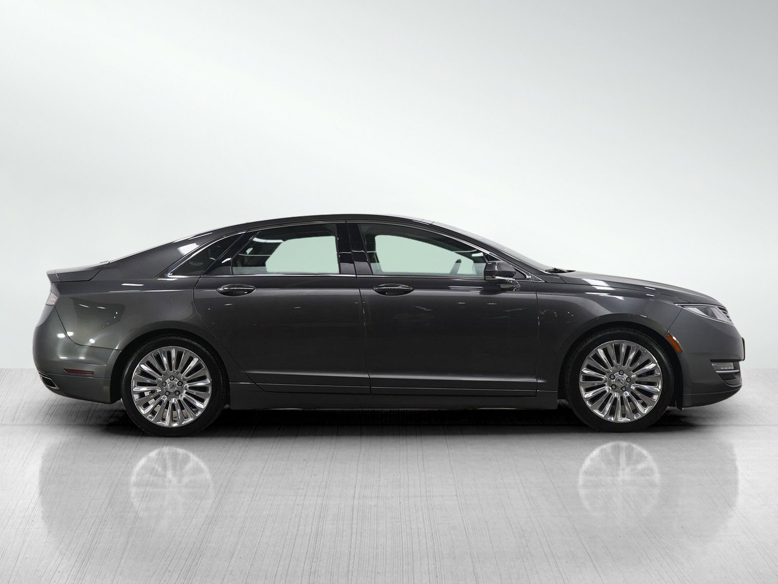 Used 2016 Lincoln MKZ AWD w/ Equipment Group 300A Reserve image 6