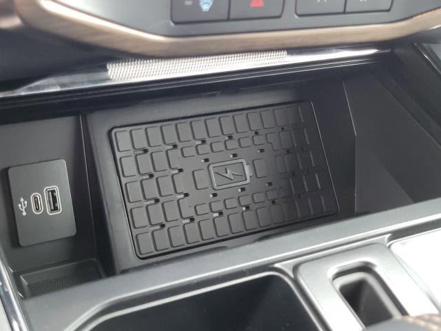 New 2025 Ford F150 Lightning Lariat w/ Max Trailer Tow Package image 33