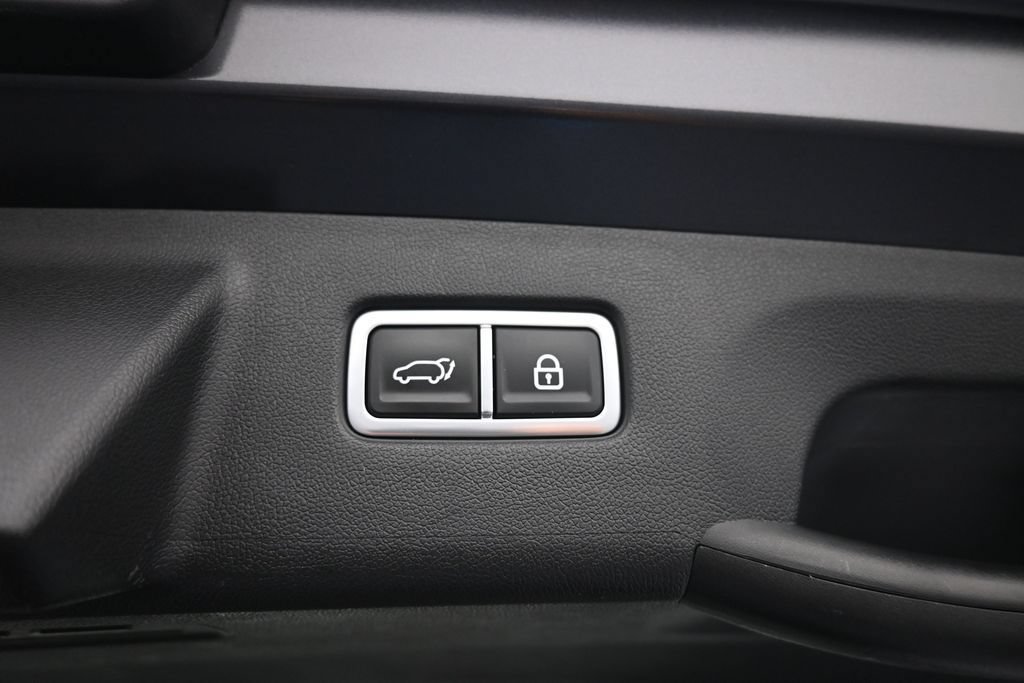 Certified 2023 Kia Sorento SX Prestige AWD/4WD image 24