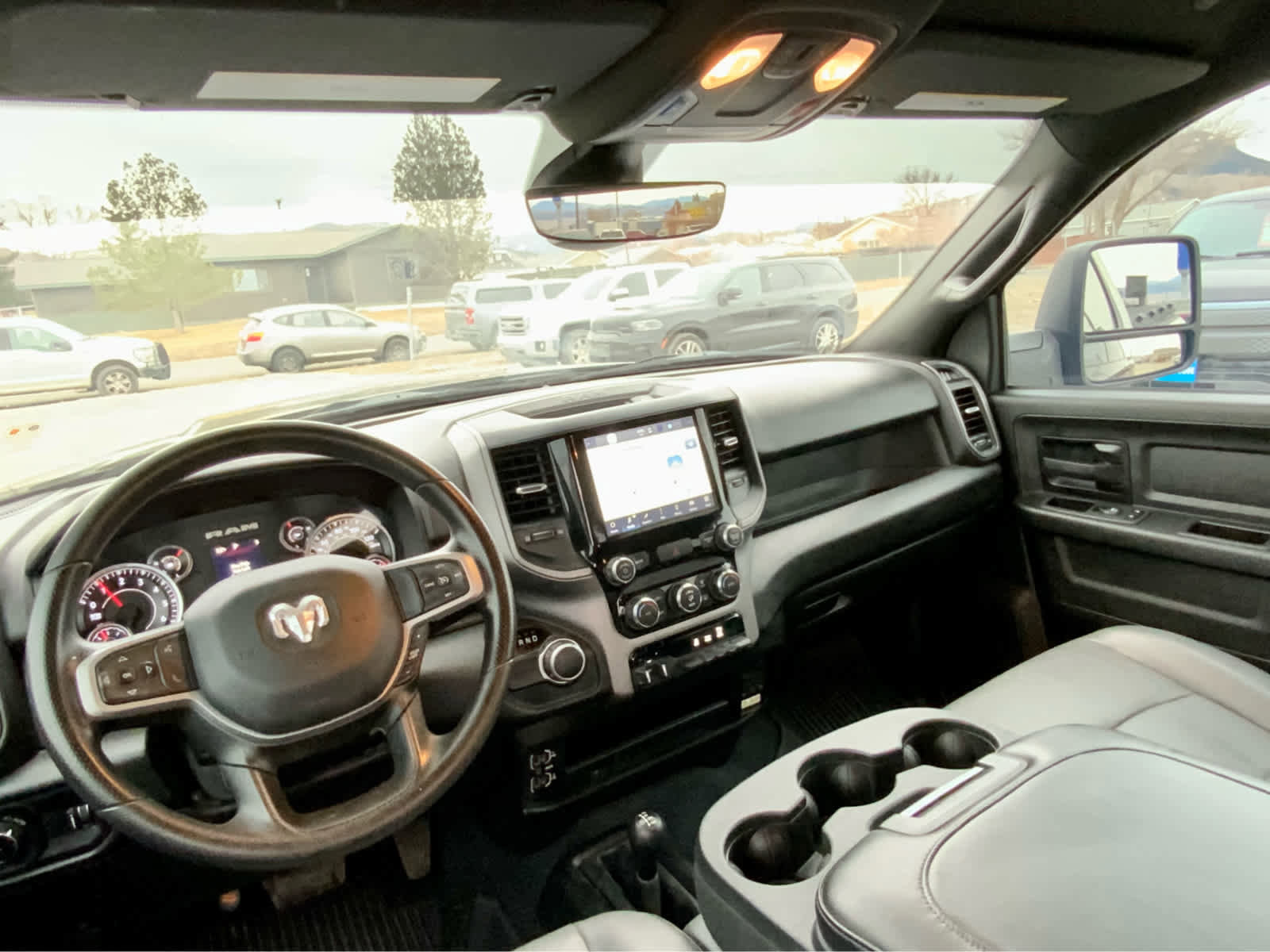 Used 2024 RAM 2500 Tradesman w/ Chrome Appearance Group image 34