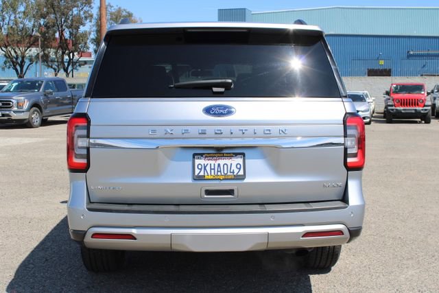 Used 2024 Ford Expedition Max Limited AWD/4WD image 5