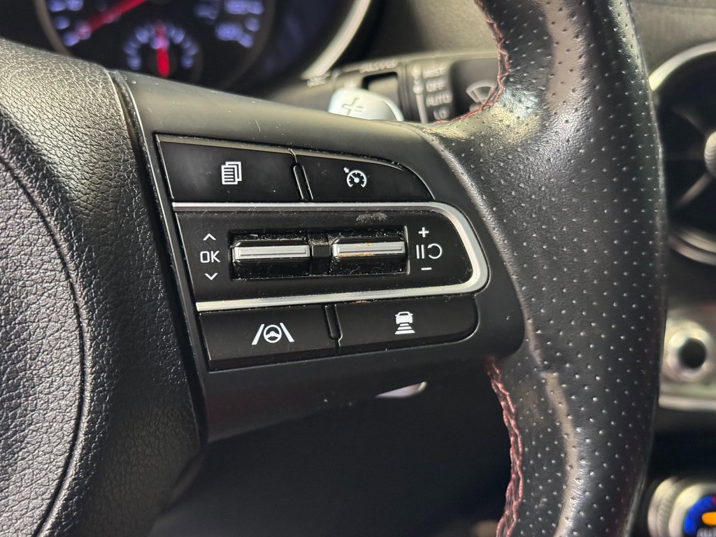 Used 2022 Kia Stinger GT1 w/ Red Interior Color Package image 32