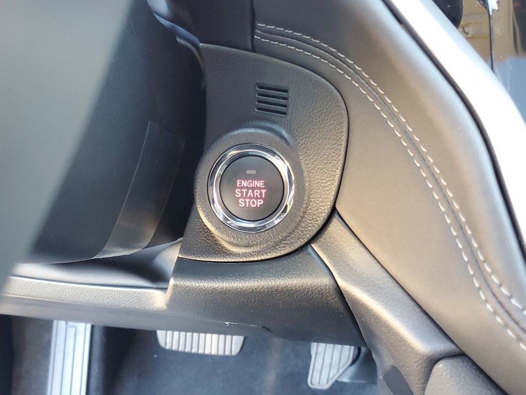 Used 2025 Subaru Outback Touring XT image 17