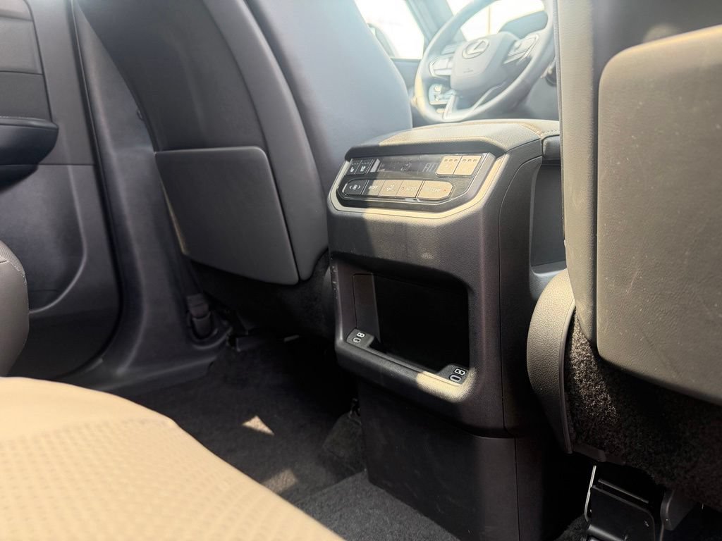 Used 2025 Lexus TX 350 AWD w/ Technology Package image 20