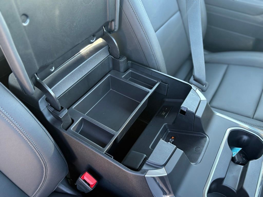 New 2026 Chevrolet Silverado 3500 LTZ w/ LTZ Convenience Package image 21