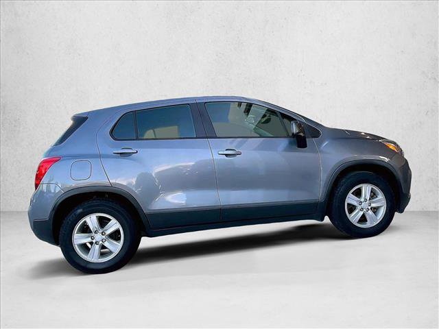 Used 2020 Chevrolet Trax LS FWD image 5