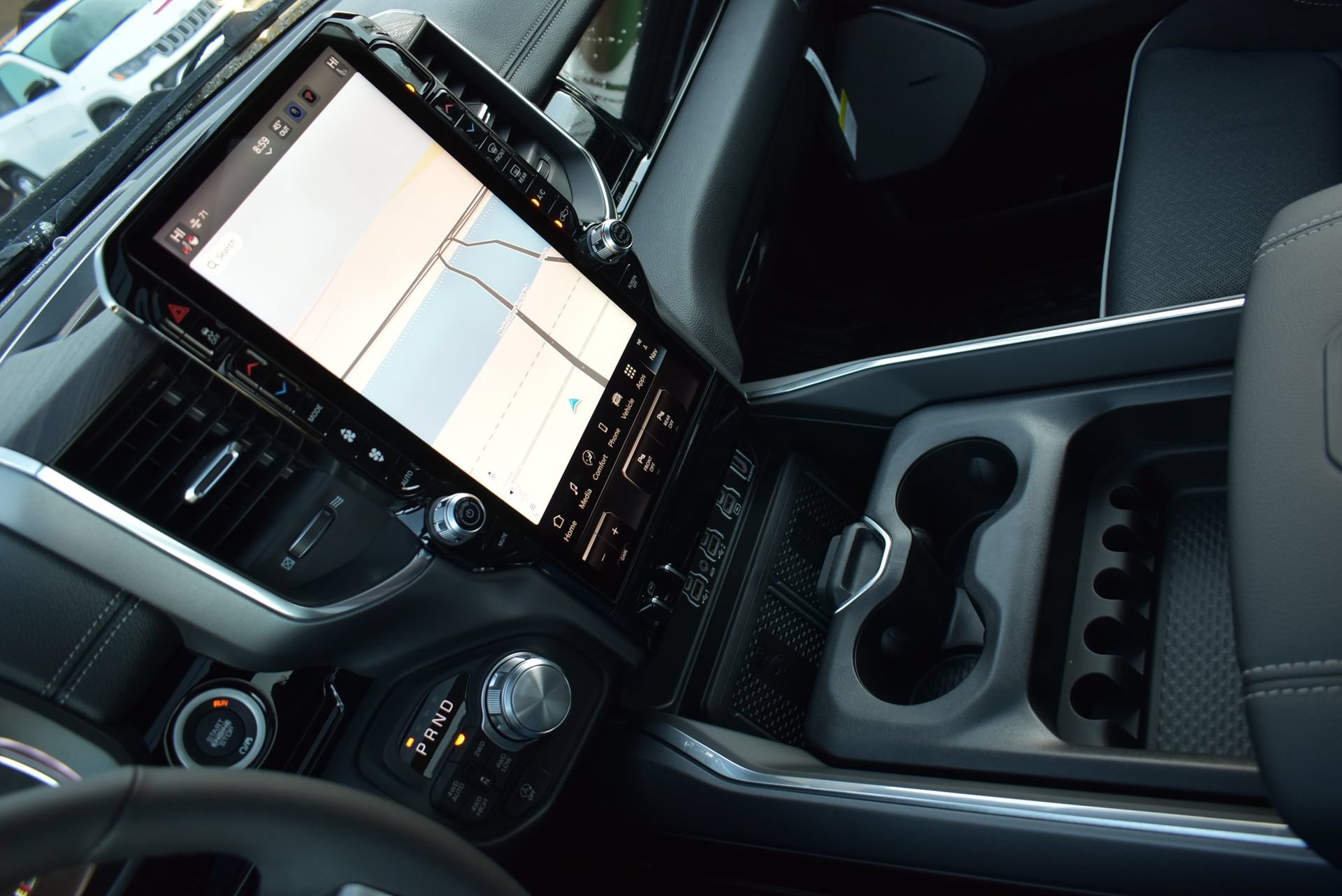 New 2026 RAM 1500 Laramie AWD/4WD image 24