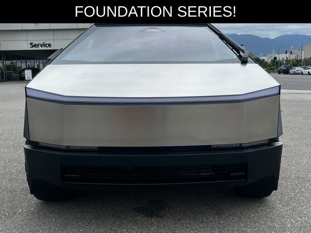 Used 2024 Tesla Cybertruck Cyberbeast AWD/4WD image 3