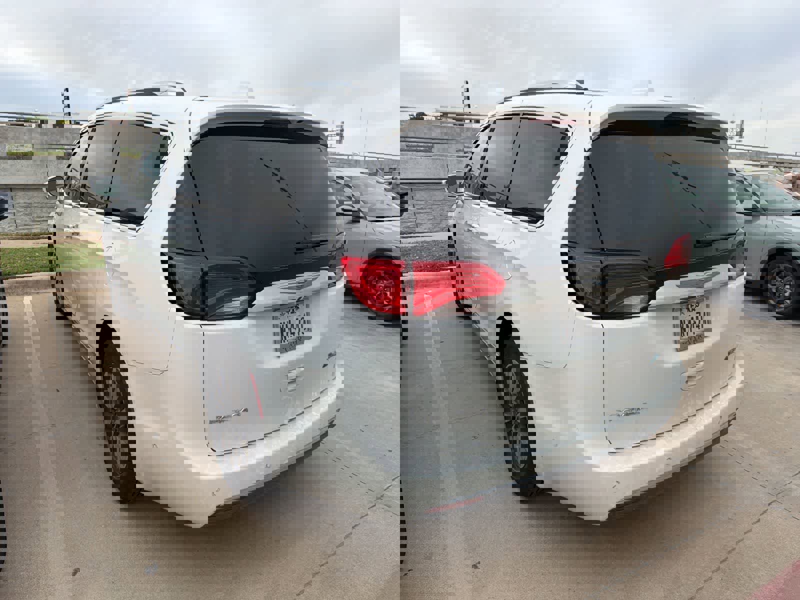 Used 2020 Chrysler Pacifica Limited w/ Advanced Safetytec Group image 6