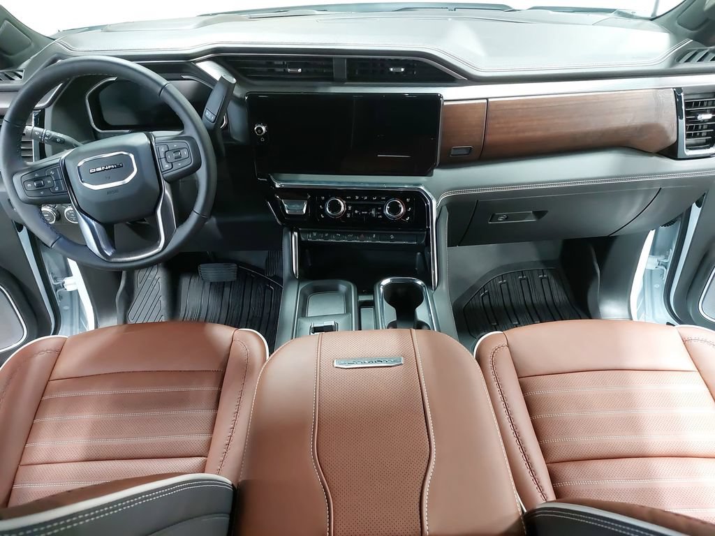 New 2026 GMC Sierra 2500 Denali Ultimate AWD/4WD image 9