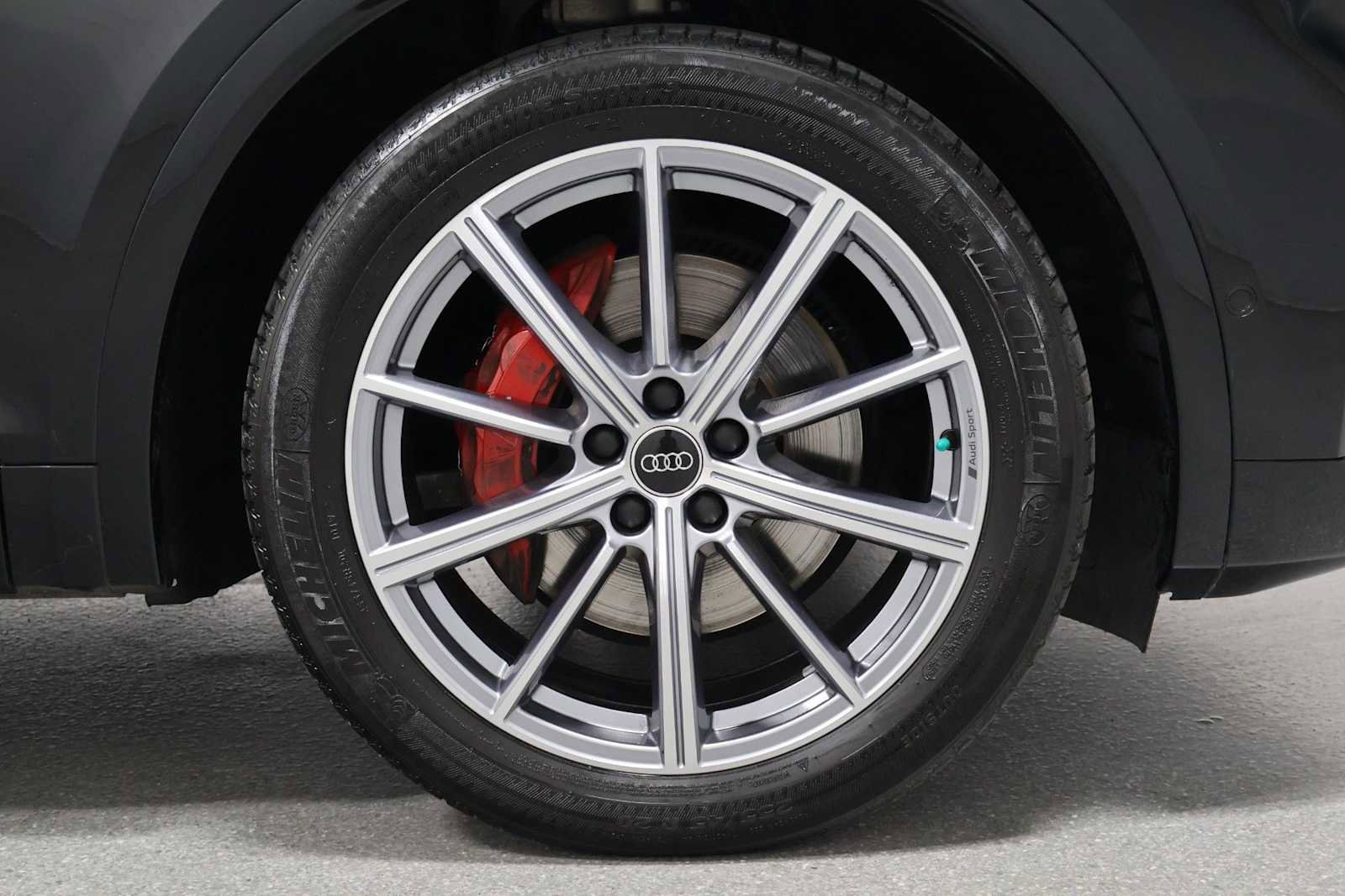 Used 2023 Audi SQ5 Prestige w/ Prestige Package AWD/4WD image 12