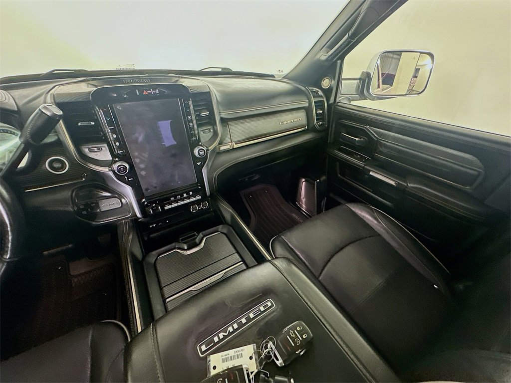 Used 2019 RAM 3500 Limited image 11