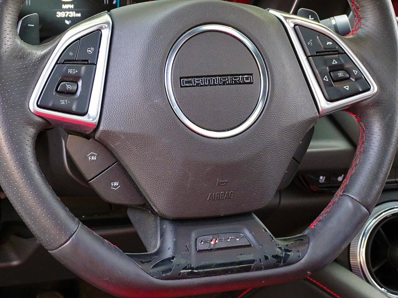 Used 2017 Chevrolet Camaro SS RWD image 19