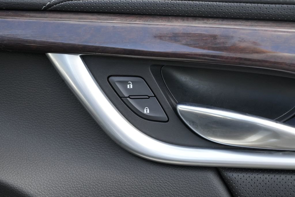 Used 2014 Cadillac XTS Premium AWD/4WD image 36