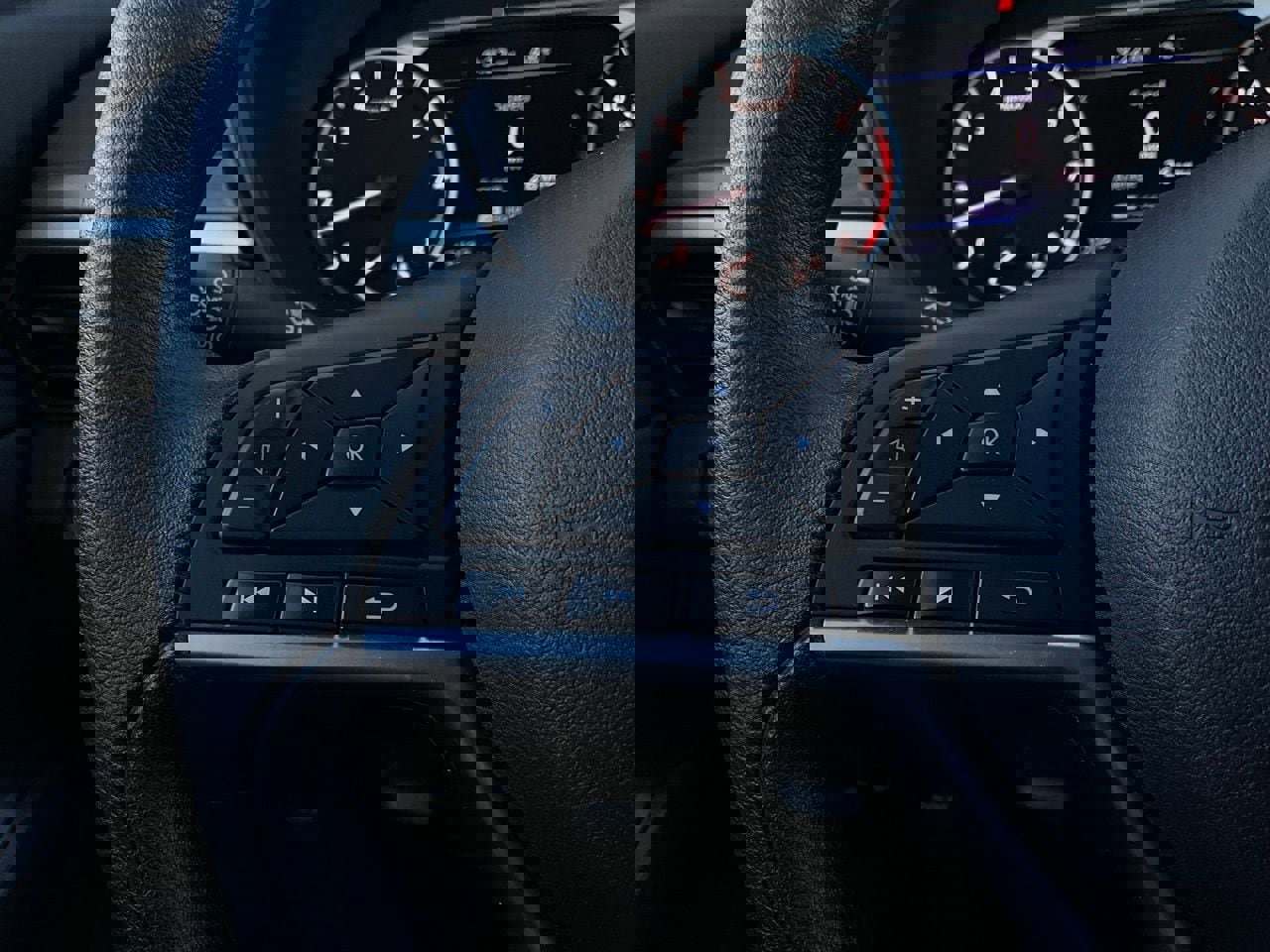 Used 2025 Nissan Altima 2.5 SV image 32