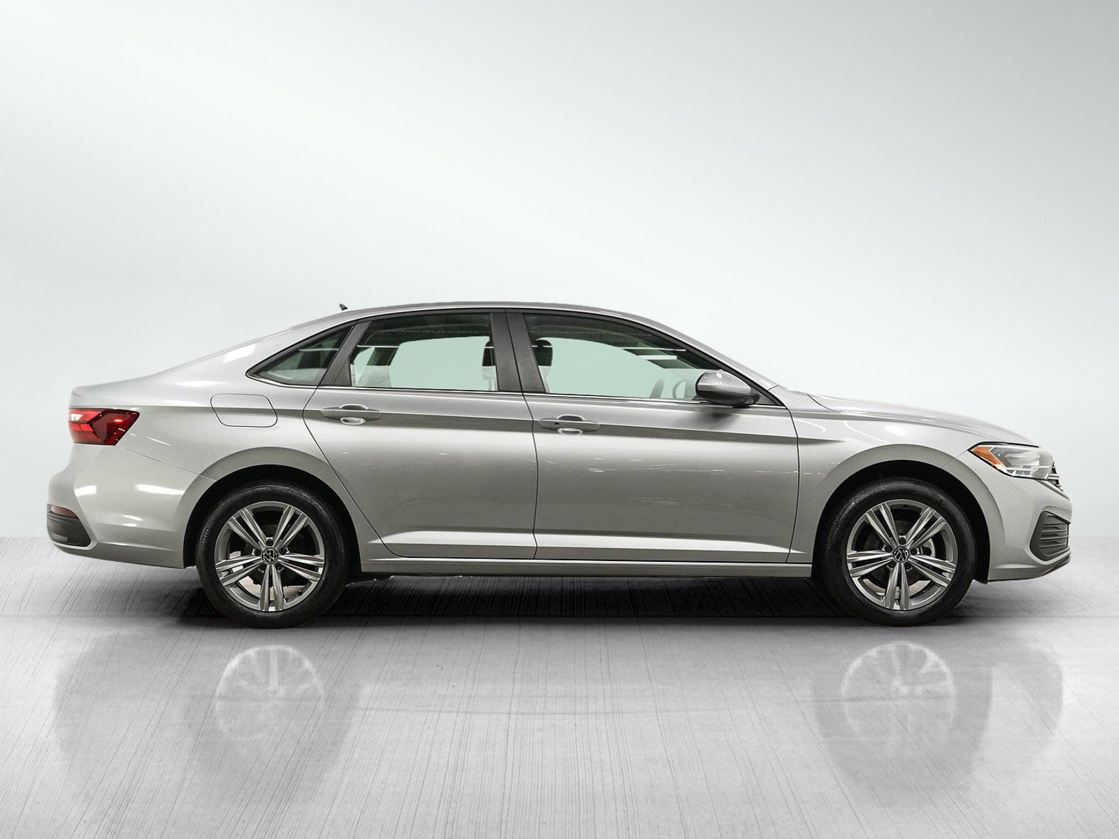 Used 2022 Volkswagen Jetta SE FWD image 6